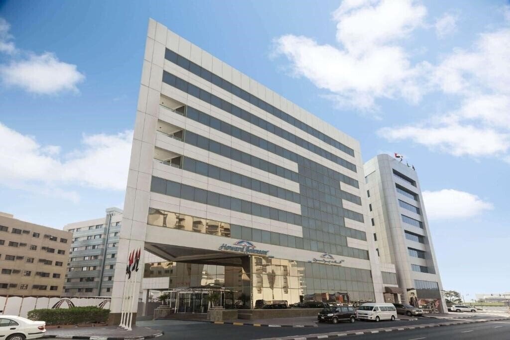 Hotel Howard Johnson by Wyndham Bur Dubai (ex. Highland Hotel, Howard Johnson by Wyndham Dubai, Howard Johnson Bur Dubai) 3*
