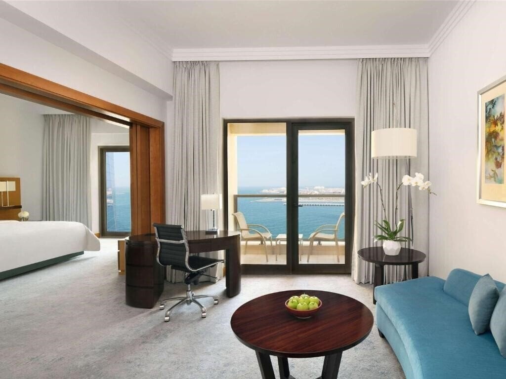 Zdjęcie Movenpick Hotel Jumeirah Beach 5*