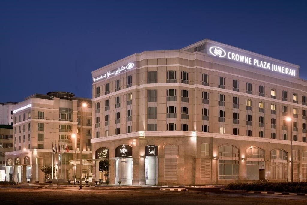 Готель Crowne Plaza Jumeirah Dubai (ex. Ramada By Wyndham Jumeirah) 5*