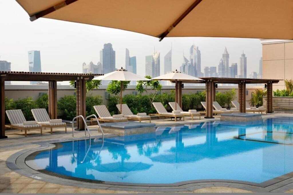 Зображення Crowne Plaza Jumeirah Dubai (ex. Ramada By Wyndham Jumeirah) 5*