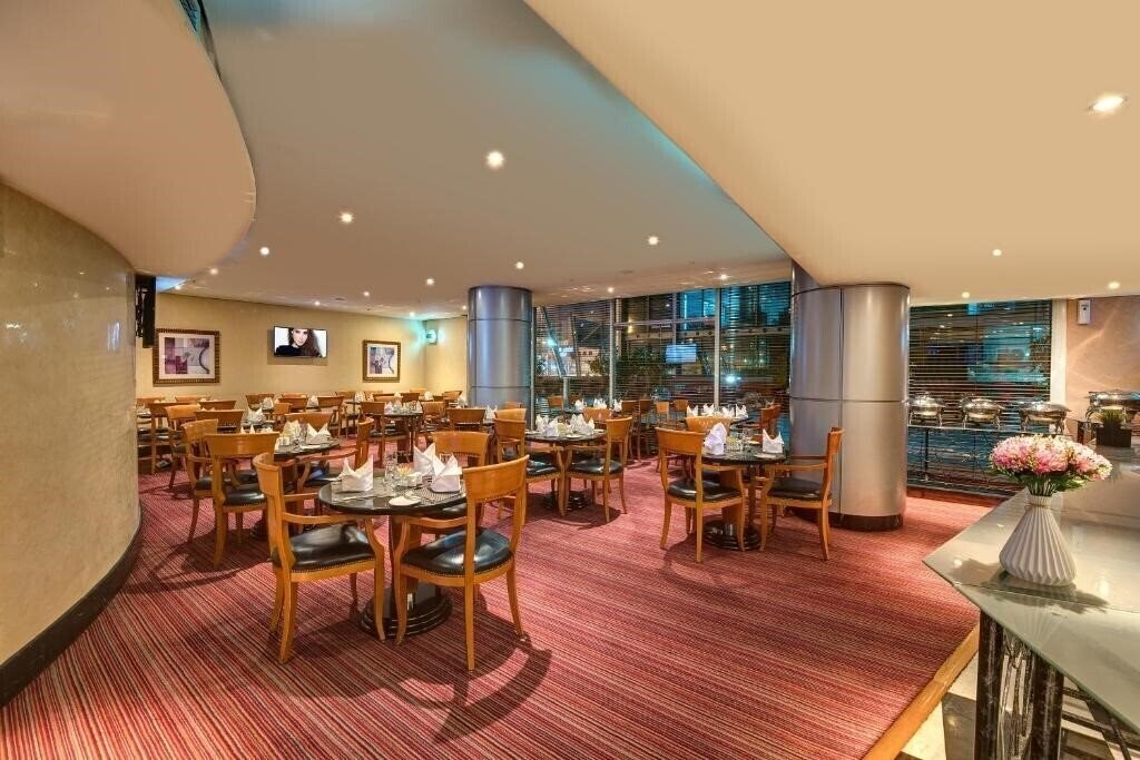 Зображення J5 Hotels Port Saeed (ex. Rihab Rotana Suites) 4*