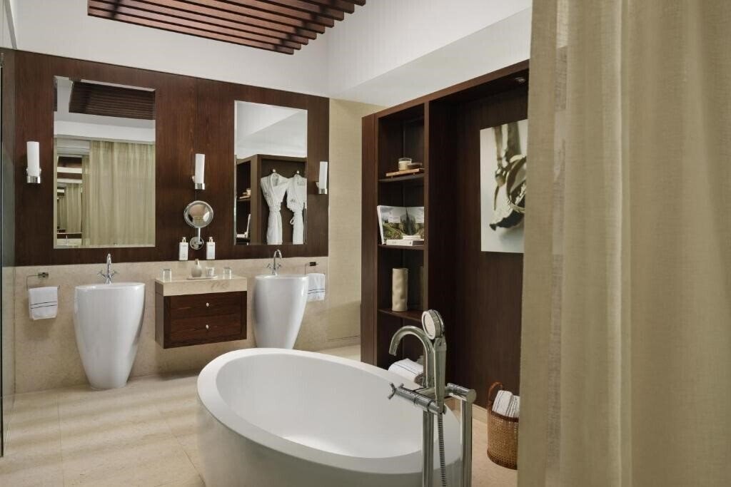 Зображення Desert Palm Per Aquum 4*