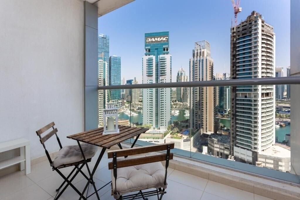 Hotel Sky View, Dubai Marina 1*