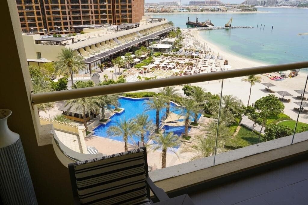 Готель Royal Club Palm Jumeirah апартаменты