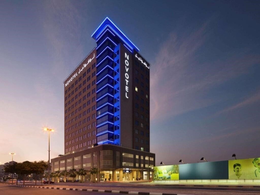 Hotel Novotel Bur Dubai Hotel 4*