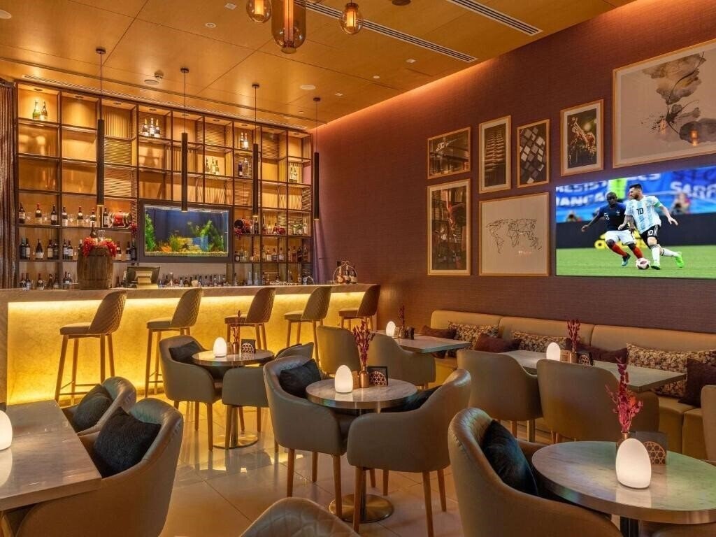 Zdjęcie Novotel Bur Dubai Hotel 4*