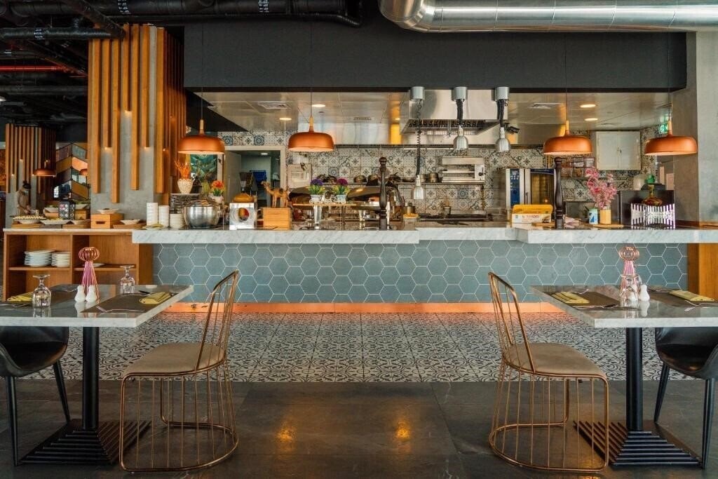 Фотографія C Central Resort The Palm 5*