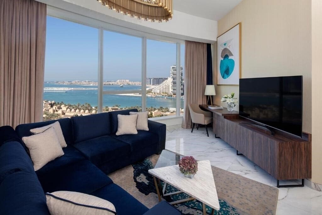 Obraz Avani Palm View Dubai Hotel & Suites 4*