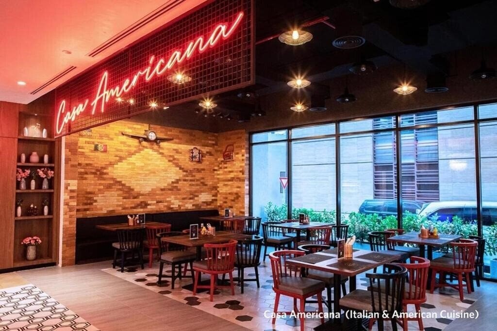 Zdjęcie Grand Kingsgate Waterfront 4*