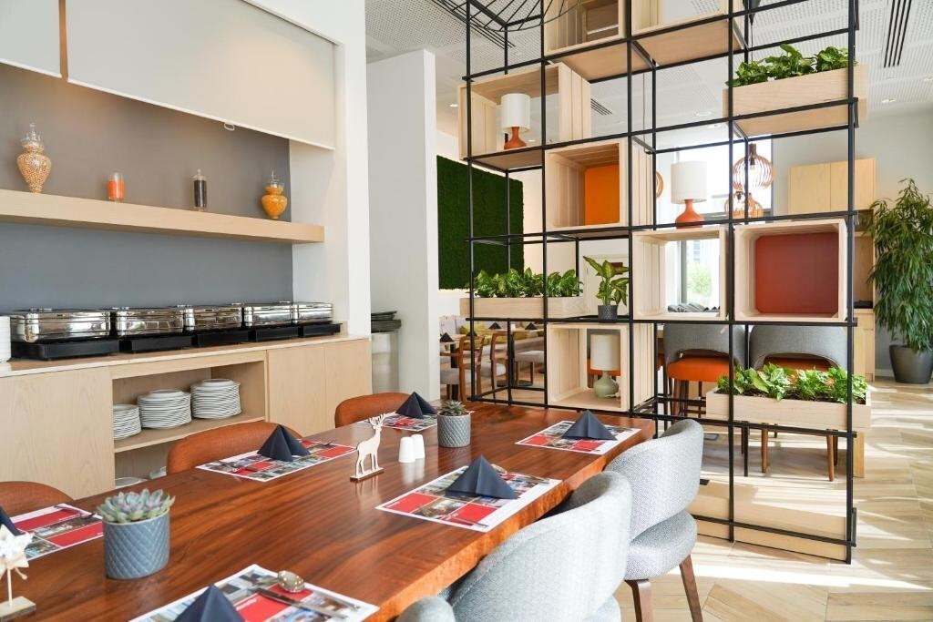 Фотографія Intercity Hotel Dubai Jaddaf Waterfront 4*