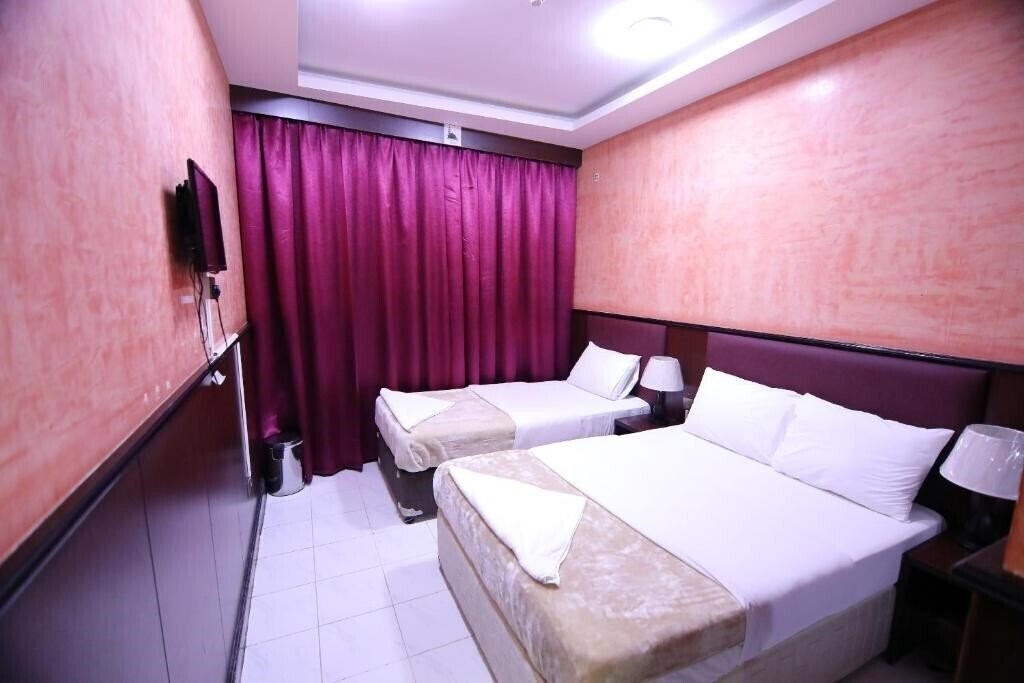 Zdjęcia Tanha Hotel 3*