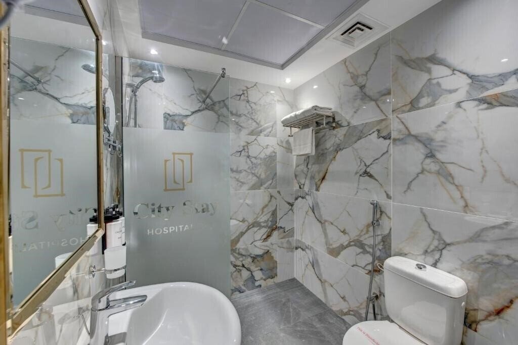 Фото City Stay Premium Hotel Apartments 4*