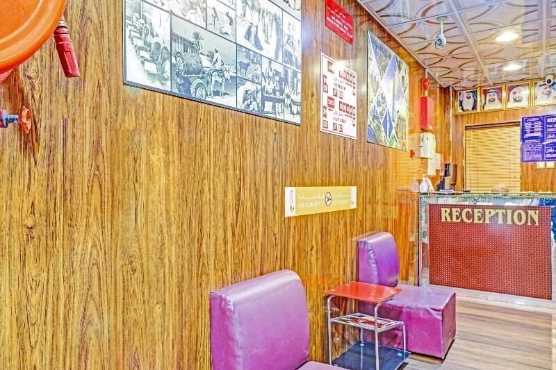 Фото Oyo 795 Al Karawan Hotel 2*