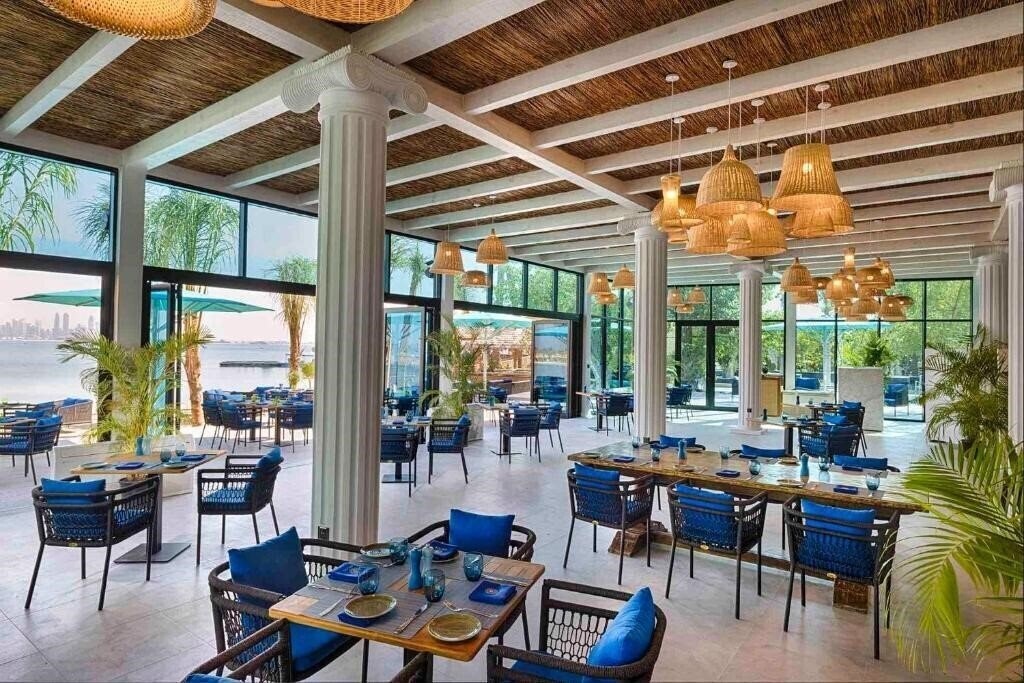 Картинка Anantara World Islands Dubai Resort 5*