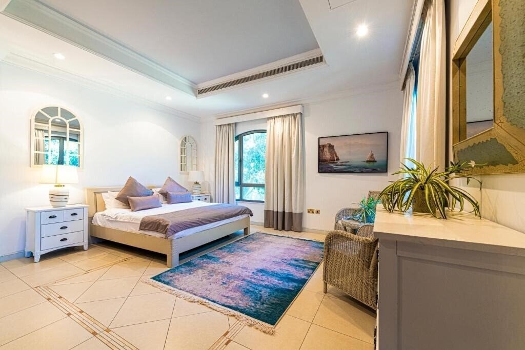 Изображение The Palm Jumeirah Villas 5*