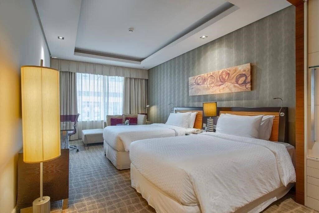 Готель Majestic Premier Hotel Bur Dubai 4*