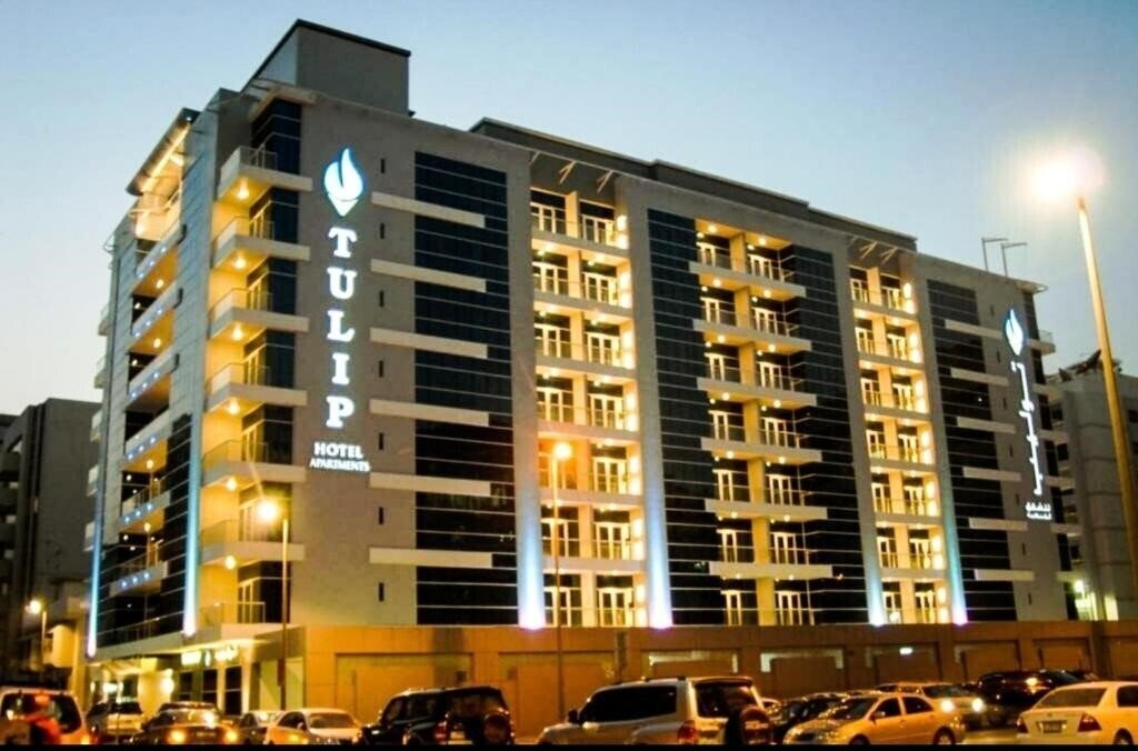 Готель Tulip Hotel Apartments 3*