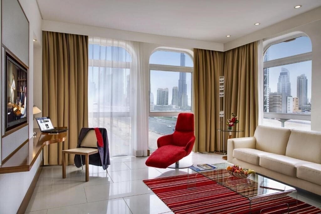 Zdjęcie Villa Rotana Dubai 4*