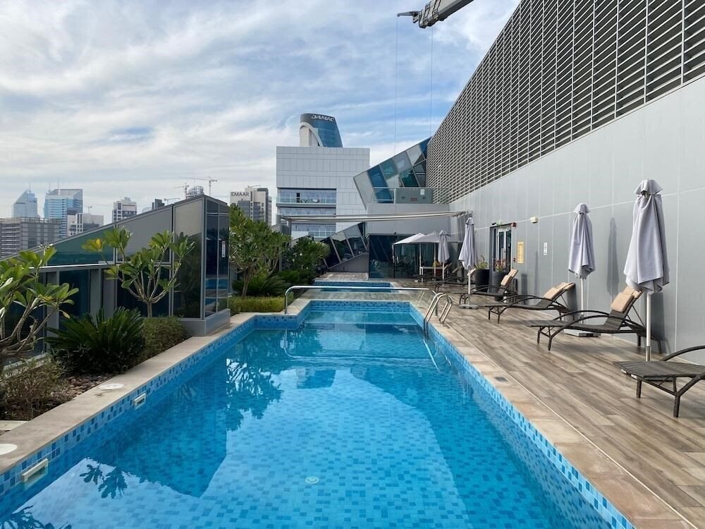 Отель Academia Land J One 4*