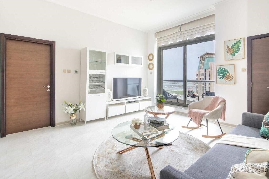 Зображення Botanica Tower 4*