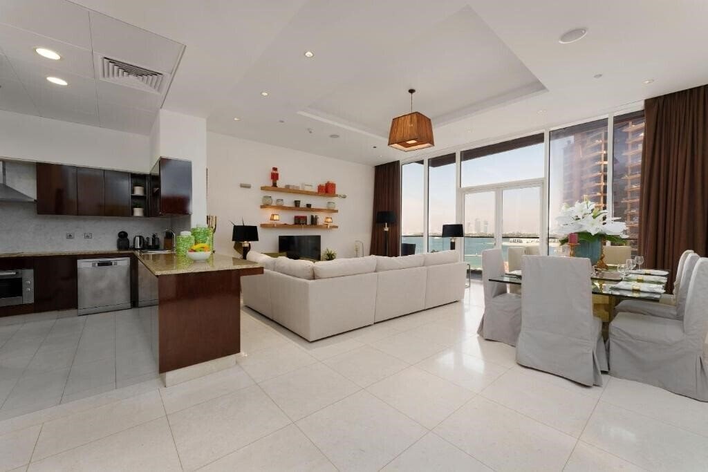 Zdjęcie Maison Privee Tiara 4*