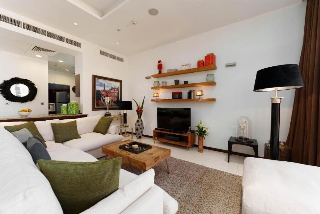 Zdjęcie Maison Privee Tiara 4*