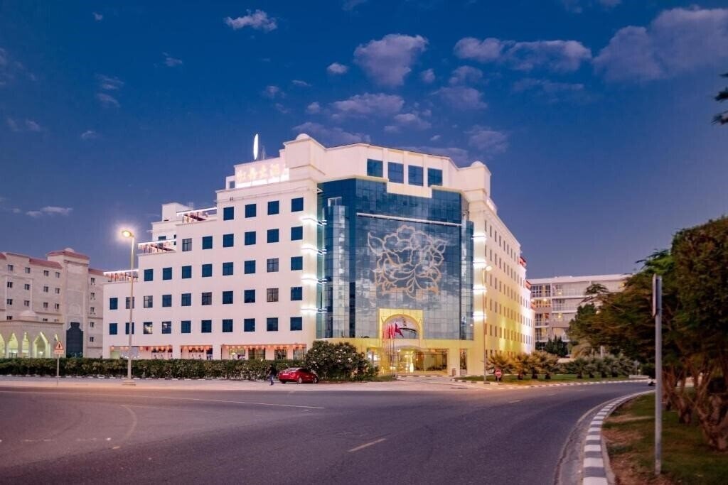 Готель Peony Hotel 5*