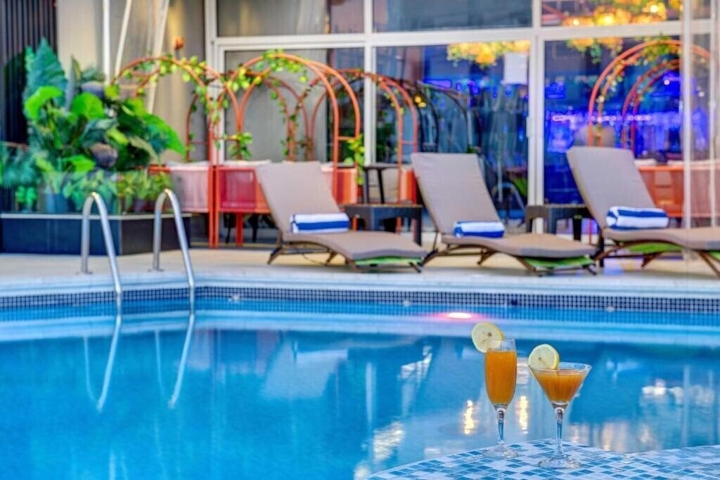 Hotel Flora Grand Hotel 4*