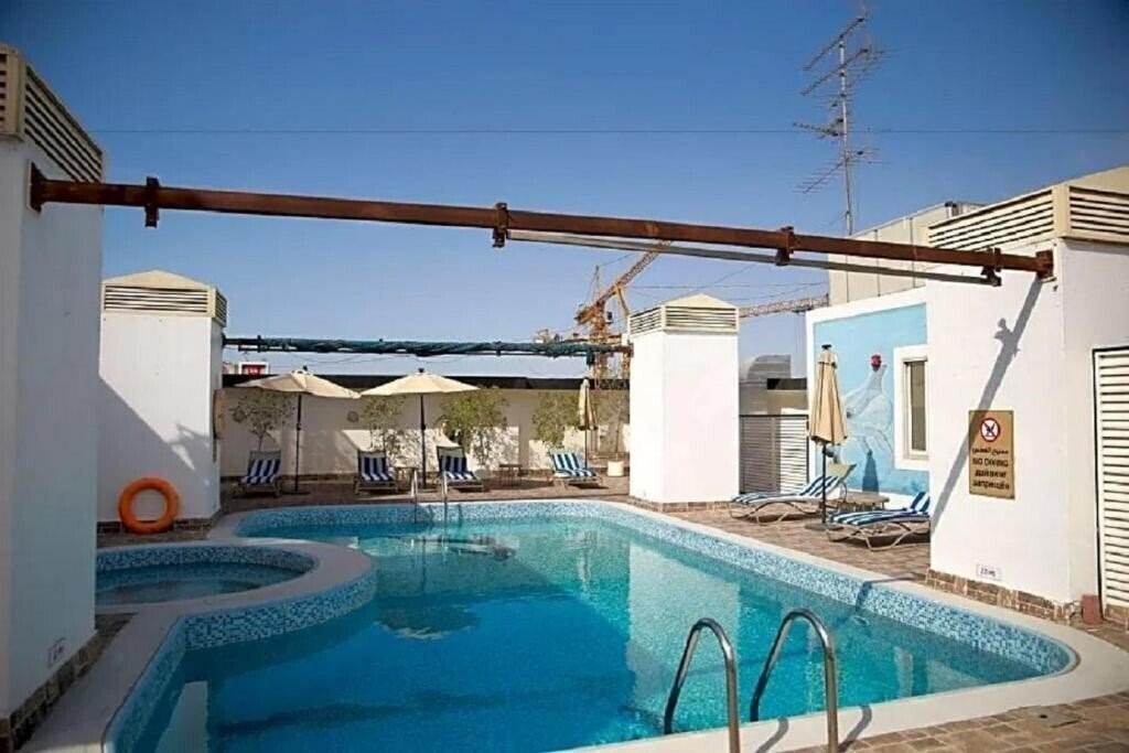 Zdjęcie Versailles Hotel 4*