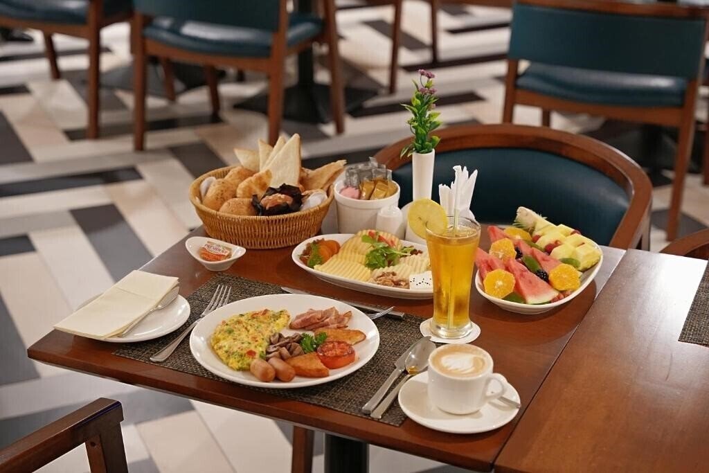 Картинка Blue Beach Tower (ex. JA Oasis Beach Tower, Oasis Beach Deluxe Apartments) апартаменты