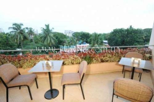 Готель Time Square Hotel 2*