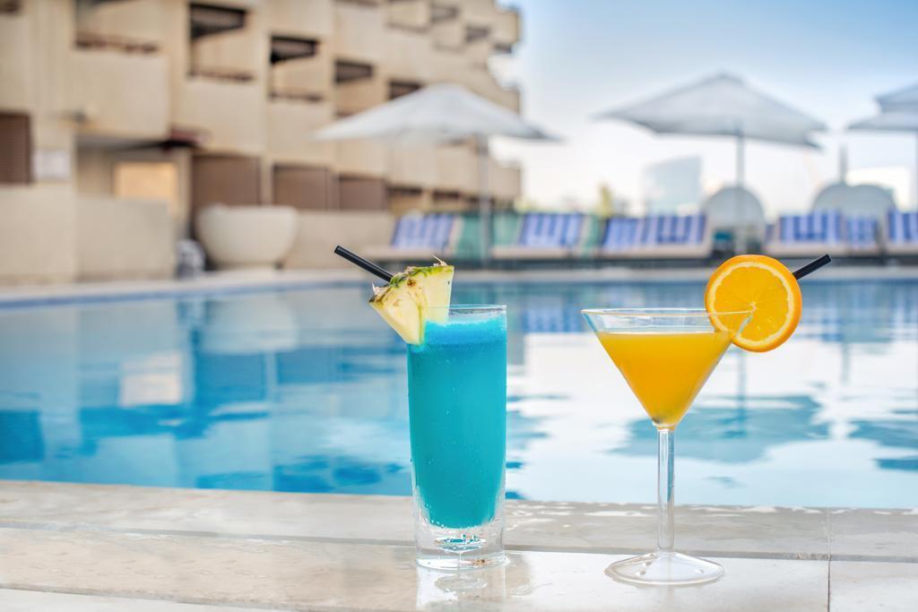 Фотография Radisson Blu Dubai Deira Creek 4*