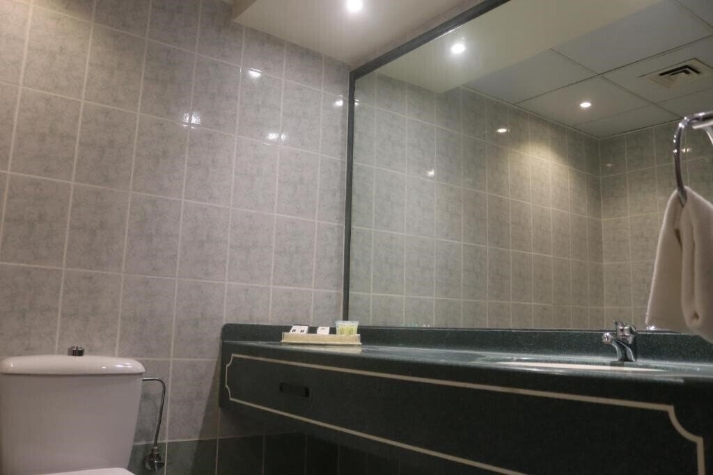 Фотография GSS Avenue Hotel 3*