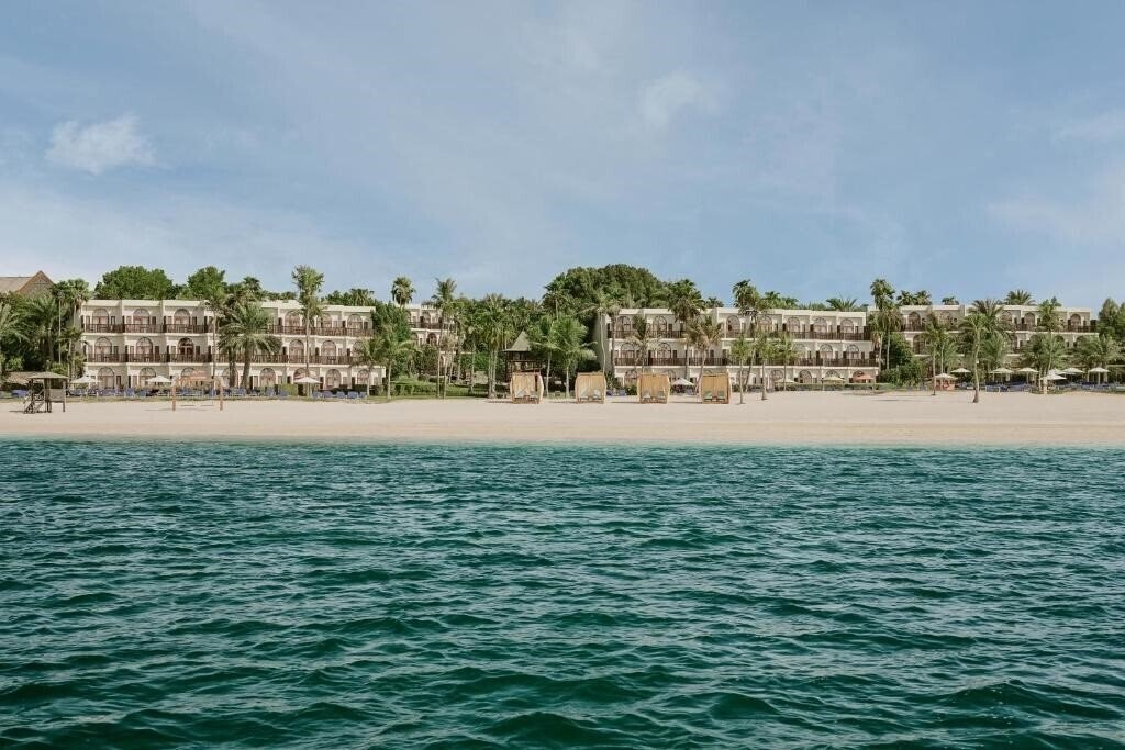 Готель JA Palm Tree Court 5*