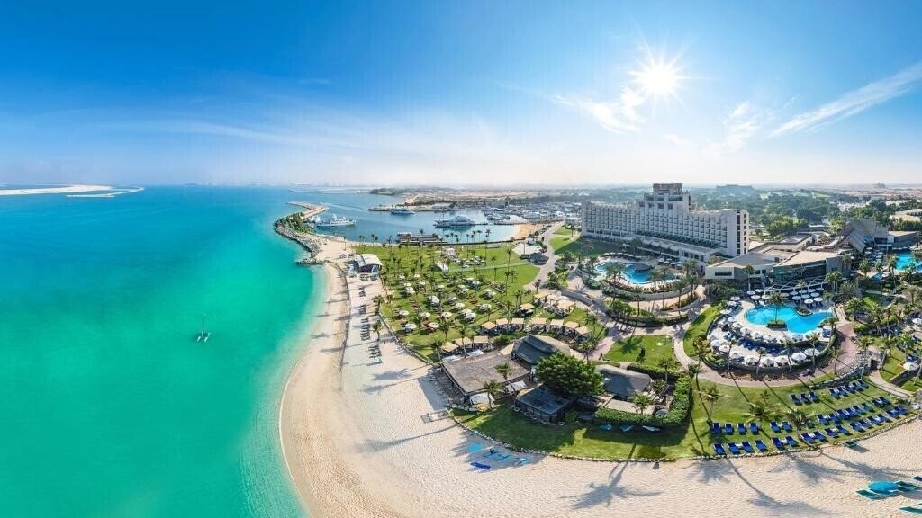 Готель JA Beach Hotel (ex. Jebel Ali Beach) 5*