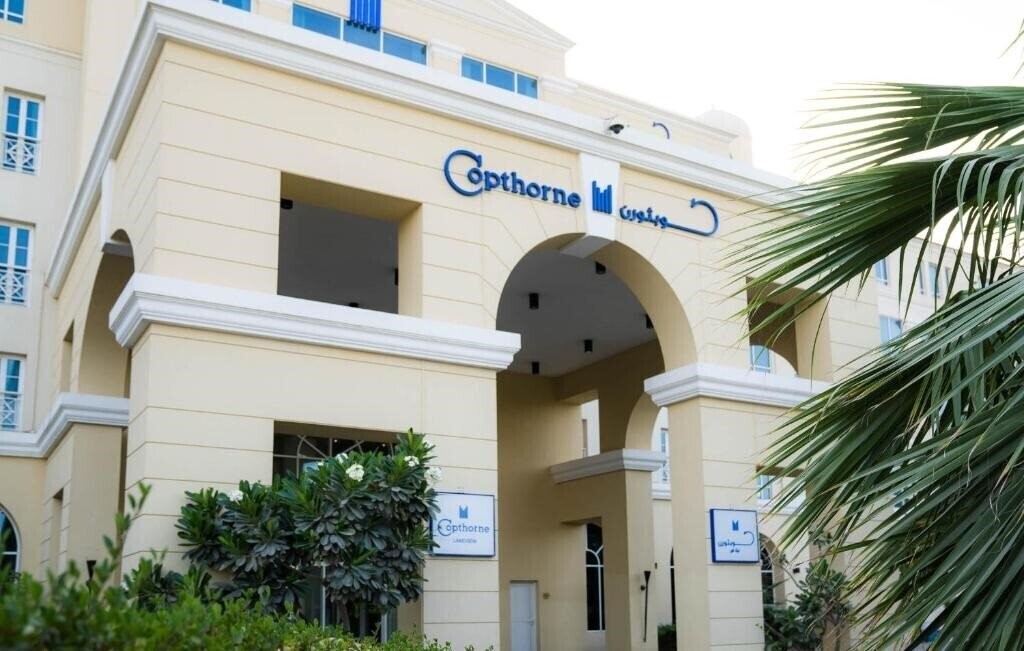 Зображення Millennium Lakeview Hotel (ex. Copthorne Lakeview Hotel) 4*