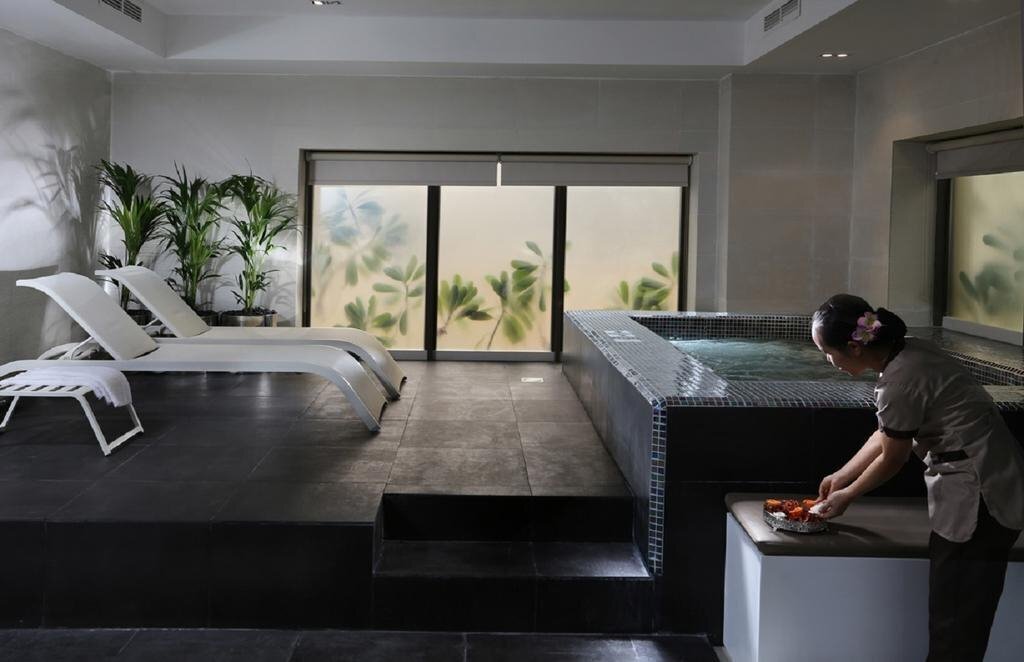 Фотографія Hawthorn Suites By Wyndham 4*