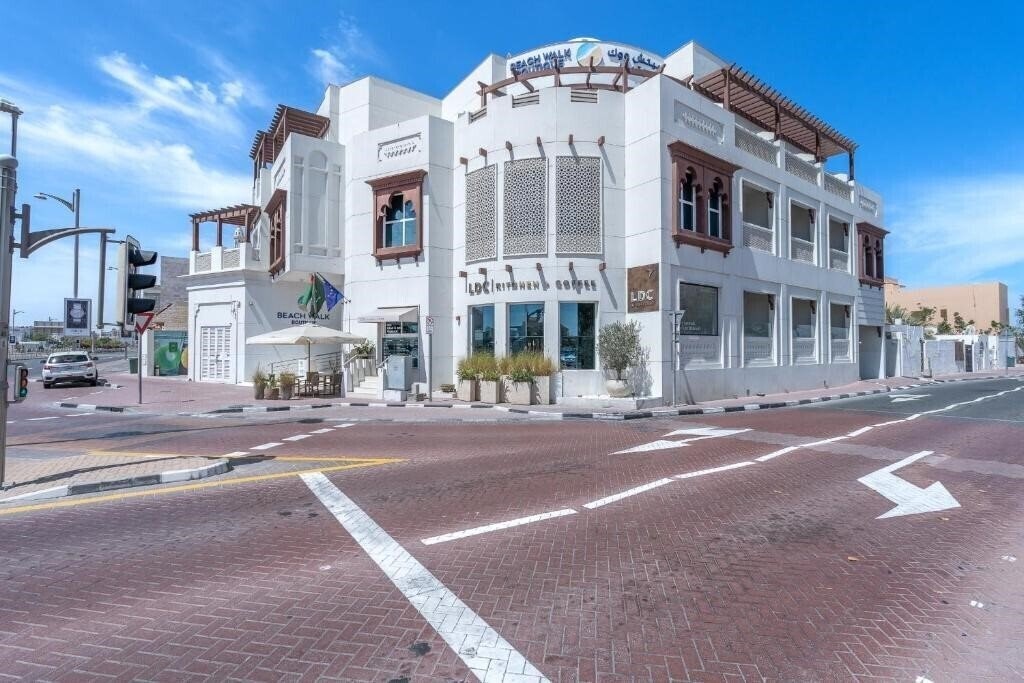 Zdjęcie Beach Walk Boutique Hotel Jumeirah 3*
