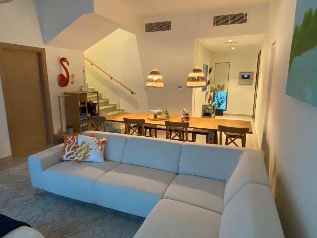 Картинка The White Villa 4*