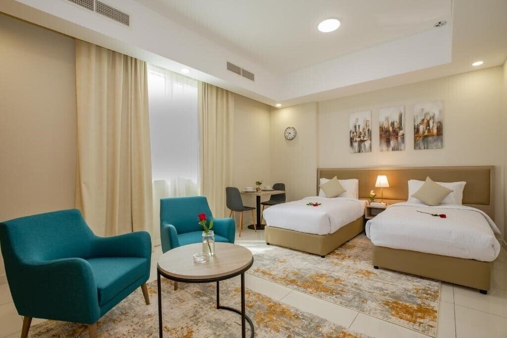 Фото Platinum Coast Hotel Apartement 4*