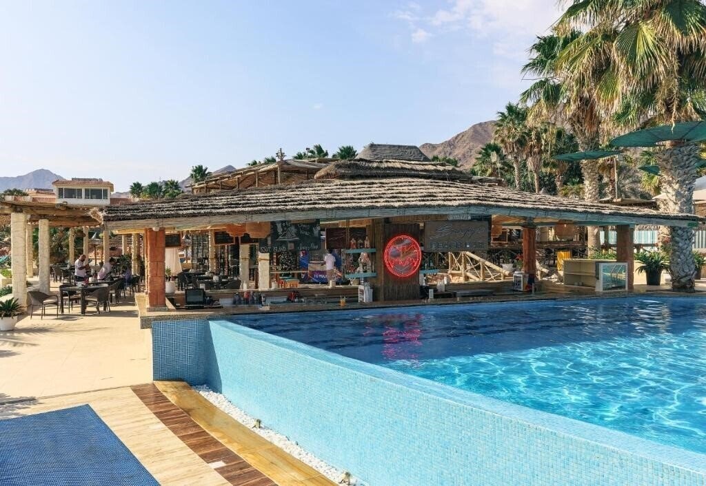 Zdjęcia Sandy Beach Hotel And Resort 3*