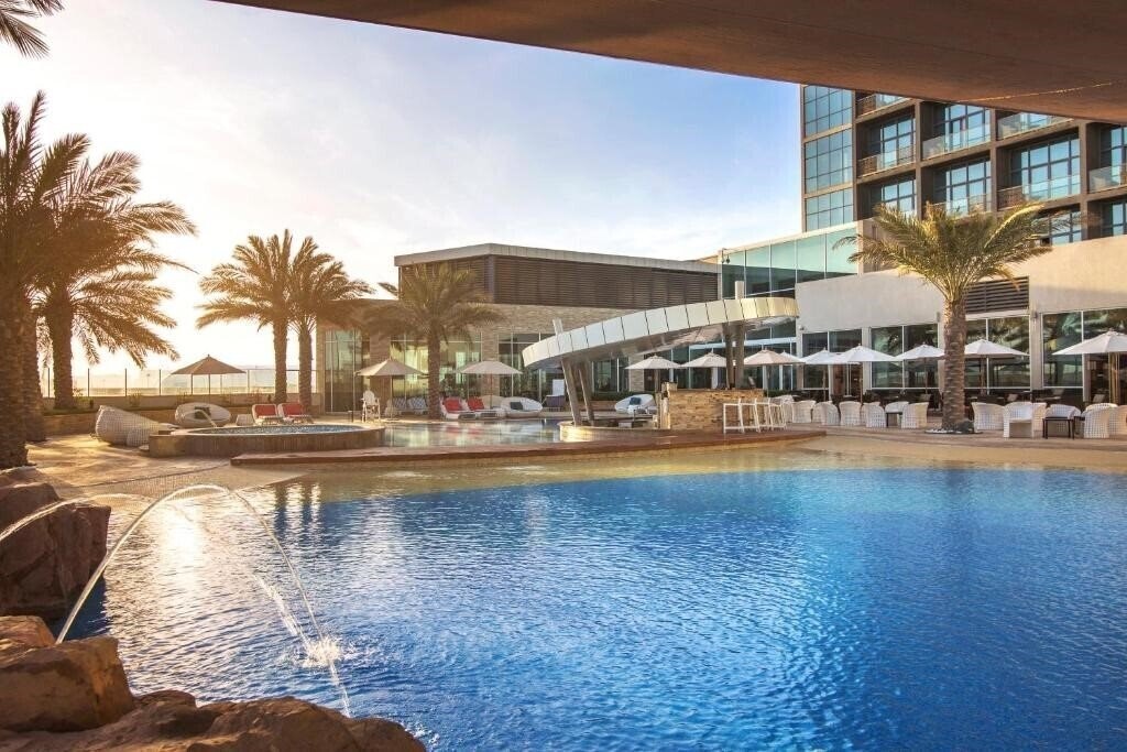 Hotel Yas Plaza Hotel Roulette 4*