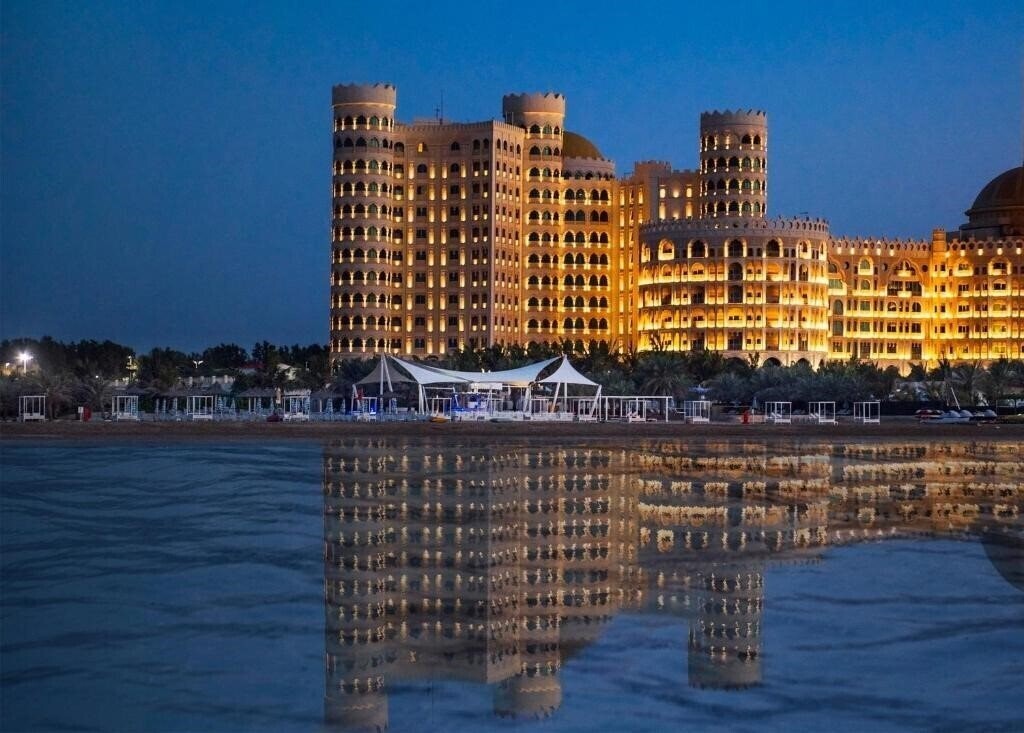 Hotel Al Hamra Residence (ex. Al Hamra Palace Beach Resort) 5*
