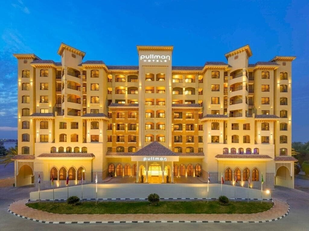 Hotel Pullman Resort Al Marjan Island (ex. Marjan Island Resort & Spa) 5*