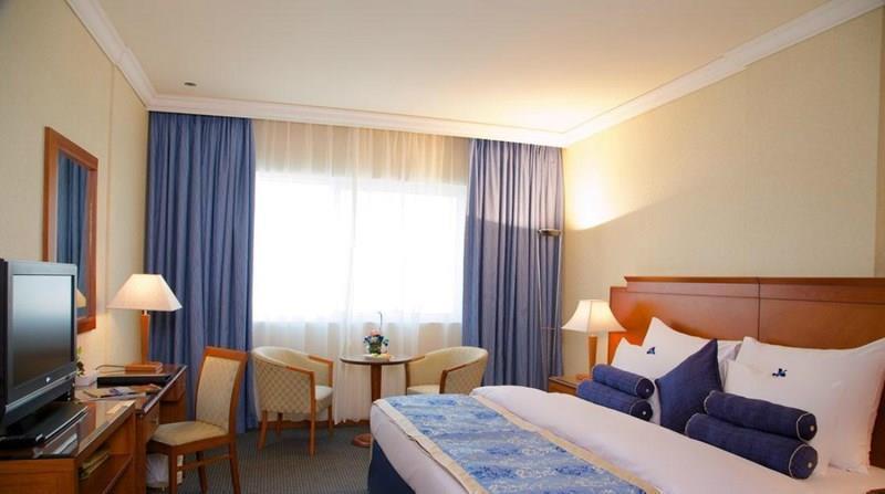 Obraz V Hotel Lavender 3*