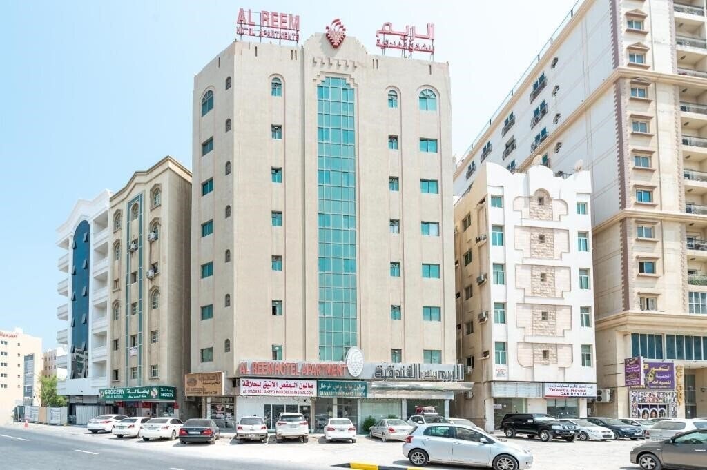 Отель Al Reem Hotel Apartments 2*