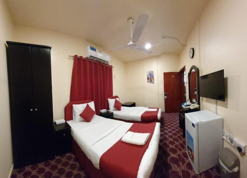 Фотографія Dana Hotel 1*