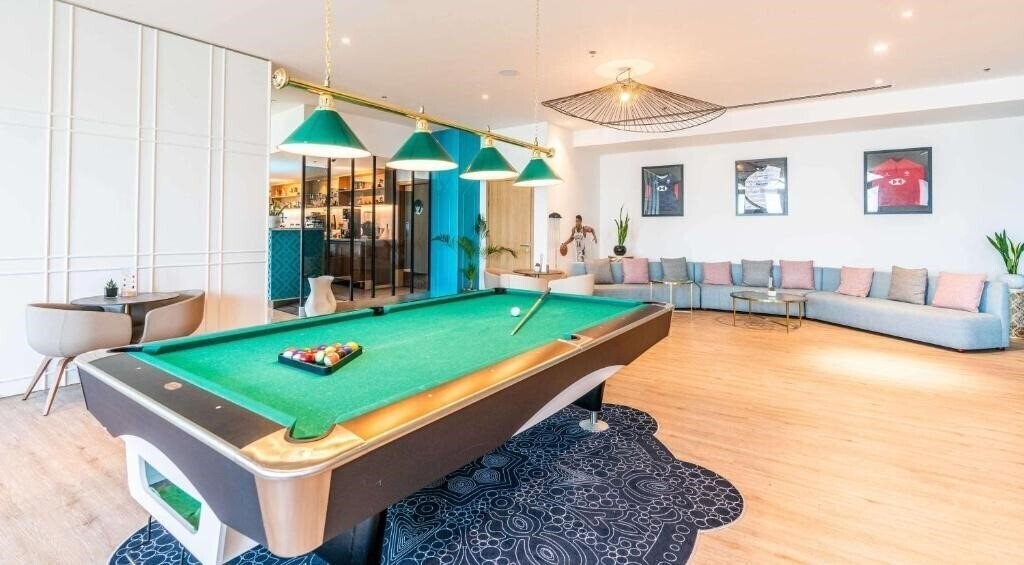 Фото Occidental Sharjah Grand Hotel (ex. Grand Hotel Sharjah) 4*