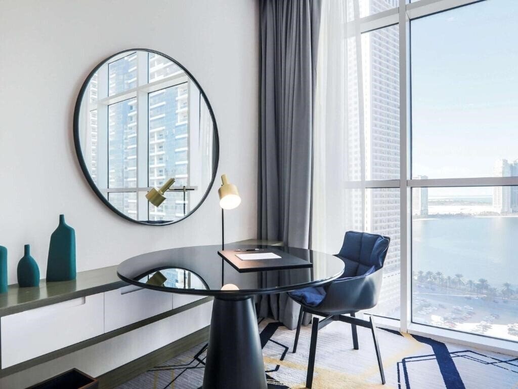 Фото Pullman Sharjah Hotel 5*