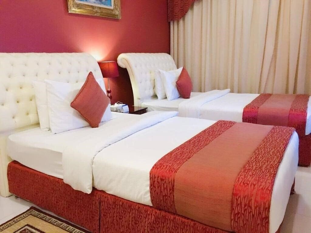 Готель Al Maha Regency Suites 4*